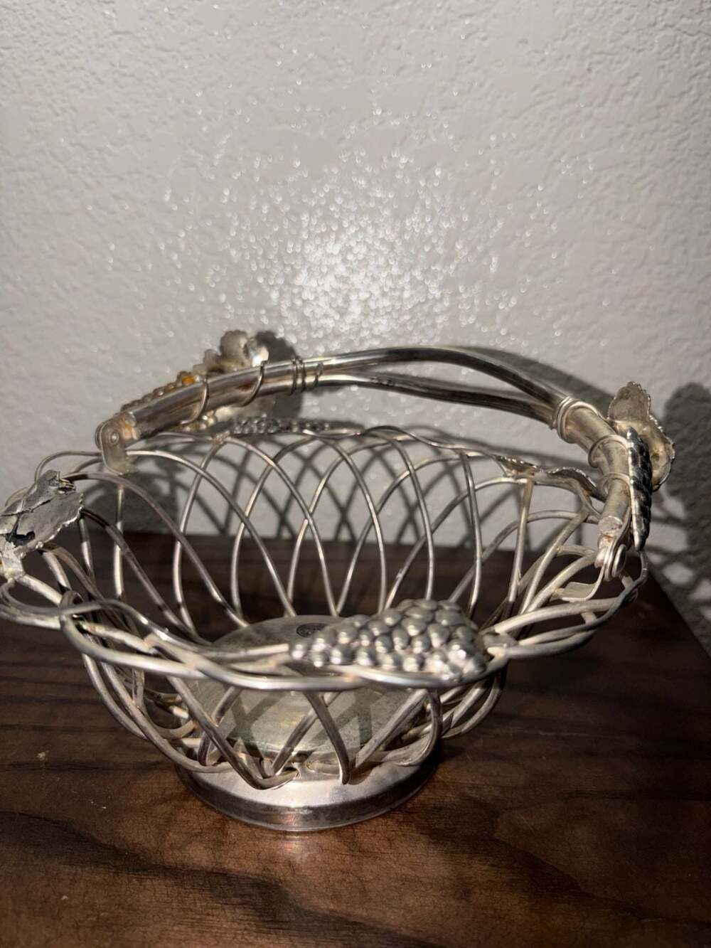 Godinger Silver Art Grape Motif Silver Plate Wire Fruit Basket with Handle